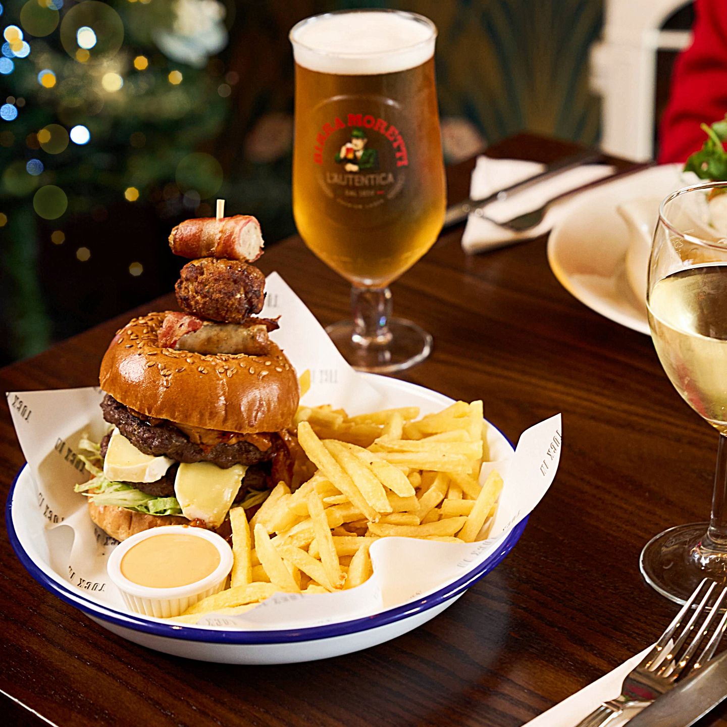 Festive Lunch & Dinner at The Kings Arms in Stourport on Severn